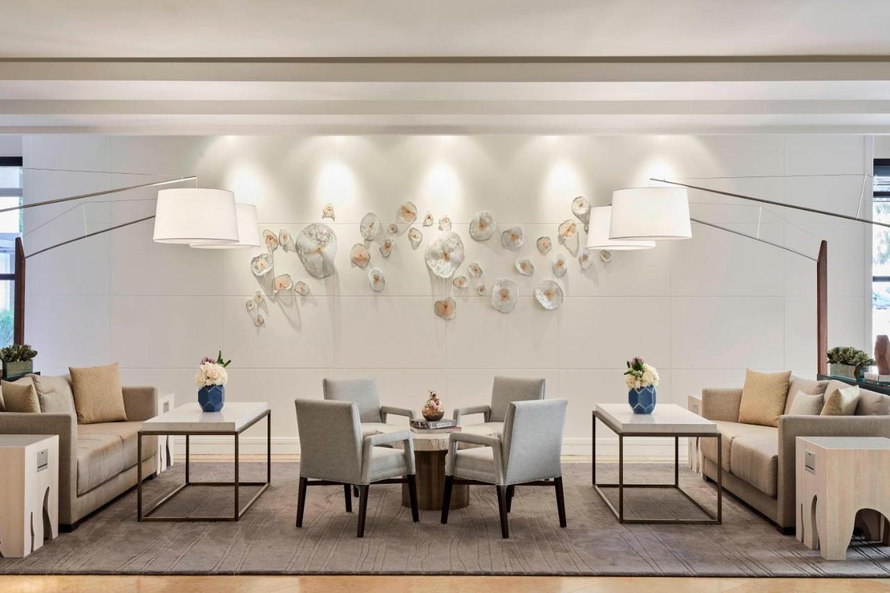 Los Angeles Marriott Burbank Airport Екстериор снимка
