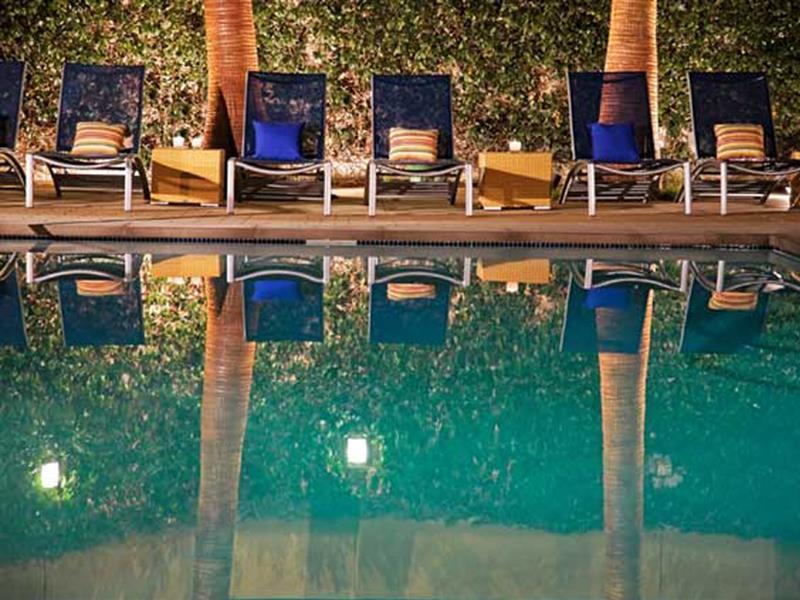 Los Angeles Marriott Burbank Airport Екстериор снимка
