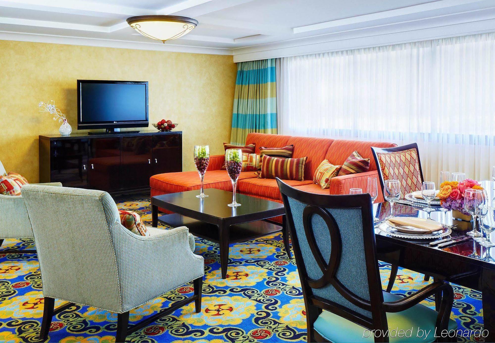Los Angeles Marriott Burbank Airport Екстериор снимка